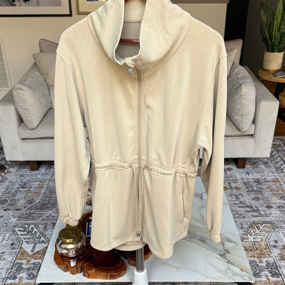 Lululemon Women’s Jacket